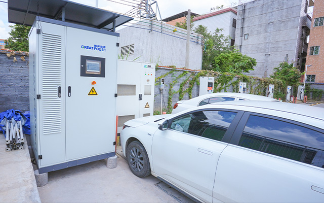 Fast charging station in Pingshan, China